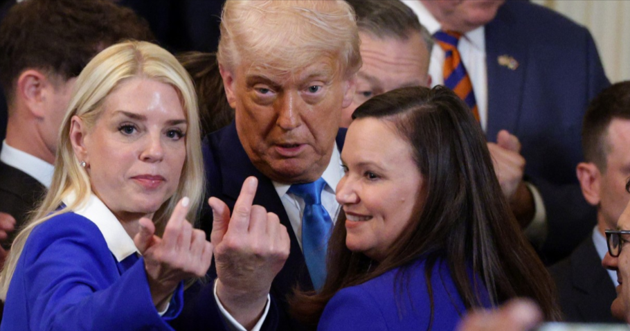 Come and Get Me': Trump Foe Dares Him to Go After Him &mdash; It Backfires Immediately