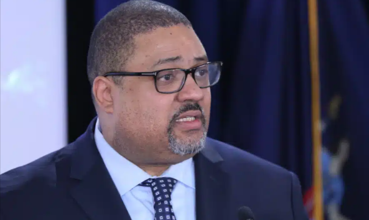 DA Brag Furious After Judge Makes Big Move Against Him