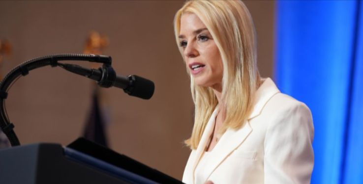 Spine-of-Steel Bondi Tells Judge to Pound Sand, Says Admin Will Follow the Law Instead of Crony Judge